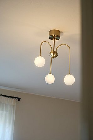 MARNE plafondlamp 3-armig antiek messing/wit - Koop Plafondlampen bij Jotex