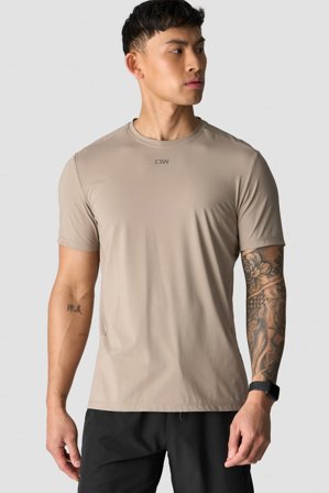 ICANIWILL - Mirage T-shirt Men Light Dusty Brown - Miehet - Treenivaatteet ICIW:ltä