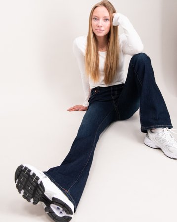 True Religion BECCA MID RISE BOOT CUT FLAP Blå Jeans Jente - Kids Brand Store