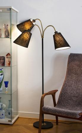 Aneta Lighting LJUSDAL golvlampe 3-arm svart/matt messing, 3xE27