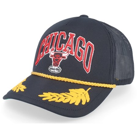 Mitchell & Ness - NBA Schwarz trucker Cap - Chicago Bulls Gold Leaf Hwc Black Trucker @ Hatstore