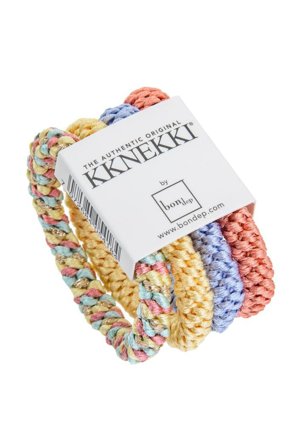 Kknekki Bundle 19