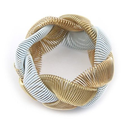 Multicolor Spring Form Armband