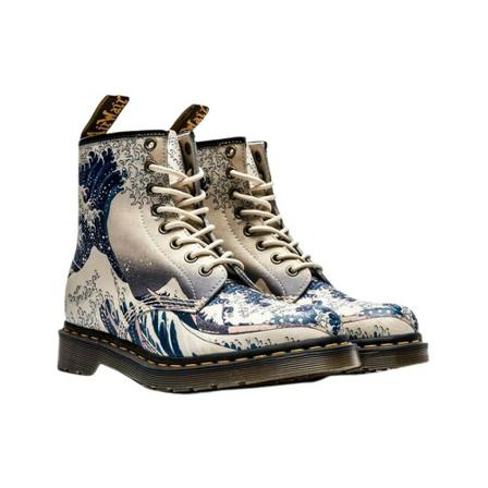 Dr. Martens Schoenen , Beige , Dames , Maat: 37 EU
