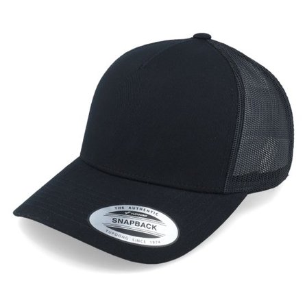 Yupoong - Svart trucker Keps - Retro Black A-Frame Trucker @ Hatstore