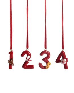 Adventtinumerot 1-4 Punainen