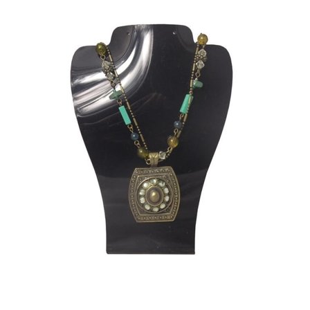 Z&R Design - Statement Boho Halsband i Brons Färg - Sköld med Swarovski Kristaller