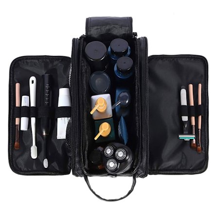 Iso ja tilava toilettilaukku