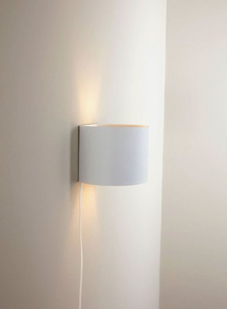 Zanna rund vegglampe m/ledning - hvit