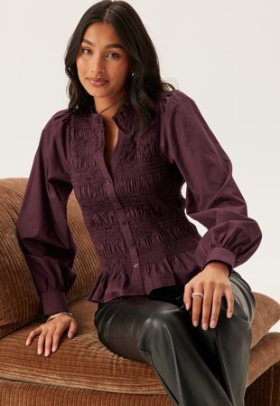 Bubbleroom - V-neck Cotton Smock Blouse - Kläder