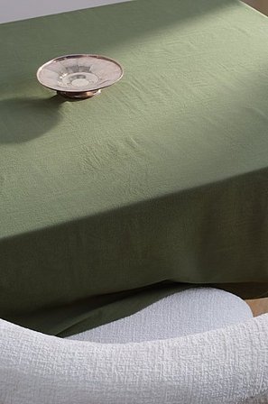 Jotex - Obrus Ciemny oliwkowy - HEDDIE - Kup Obrusy firmy Jotex