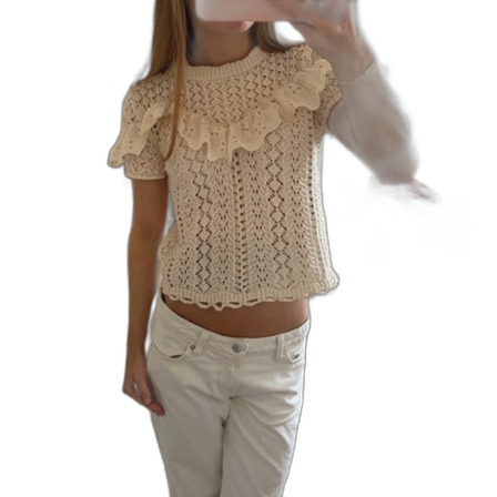 Beige stickad topp med volang