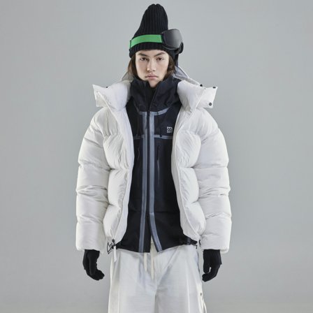 66 North women's Ægisíða Jackets & Coats - White - XS