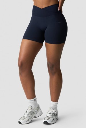 ICANIWILL - Ignite Seamless V-waist Shorts Navy- Sport kurze hose - Damen - ICIW