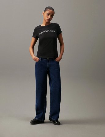 Calvin Klein Jeans Core Instit Logo Slim Fit Tee - Black - M