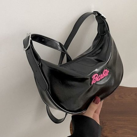 Dumpling Bag Olkalaukku MUSTA