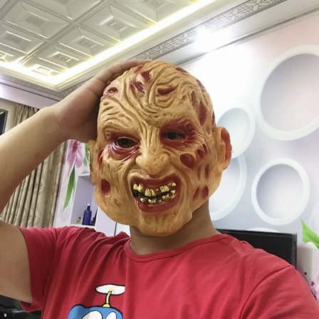 Courte Section Officiell Voksenkostyme, One Size Vinyl Maske - Nightclaws Freddy Kostyme