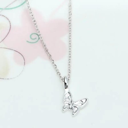 Beautiful Butterfly Necklace in 18K Gold Plated Finish - A Gift Filled with Beauty and Meaning