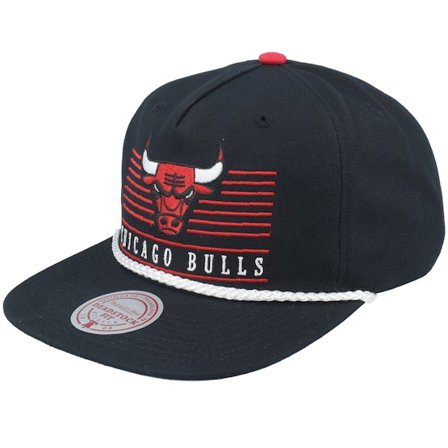 Mitchell & Ness - NBA Zwart snapback Cap - Chicago Bulls Ascend Deadstock Black Snapback @ Hatstore