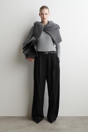 COS Ribbed Jersey Long Sleeve Top in Grey - Women