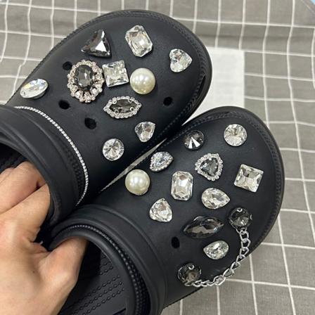 23 stykker 3D-tøfler sandaler ornamenter, skosjarm, søte skosjarm til tøfler sko sandal armbånd DIY