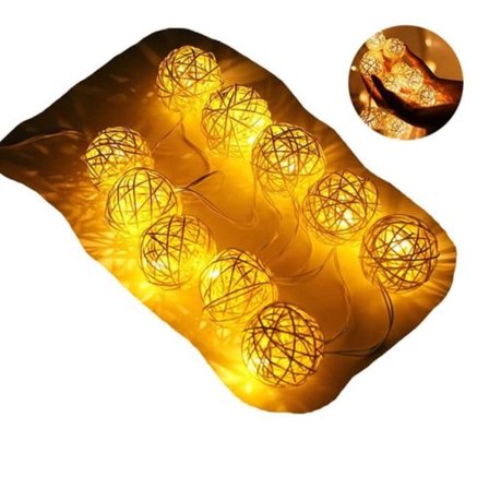 Batteridrevet LED-lyskæde 5m 40 kugler af rattan