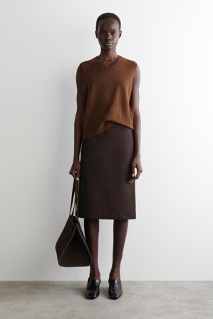 COS Women's Chaleco De Lana Merino Con Cuello De Pico in Marrón