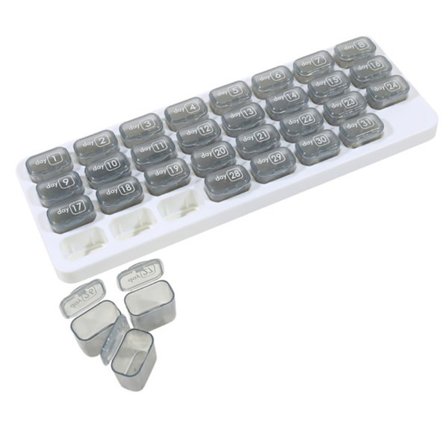 Kätevä 31-lokeroinen lääkeannostelija