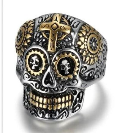 Ring with detailed skull skull stainless steel