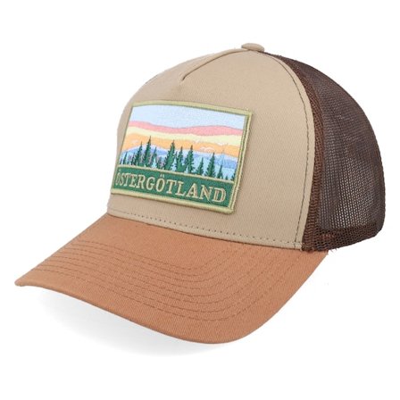 Wild Spirit - Beige trucker Caps - Swedish Östergötland Landscape Khaki/Brown/Camel A-Frame Trucker @ Hatstore