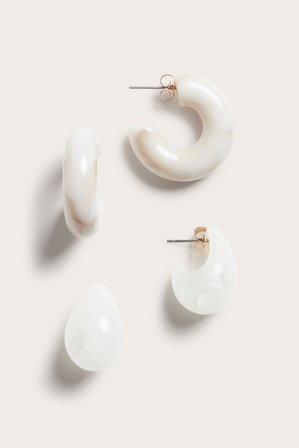 Kappahl | 2-pk. ravgulfargede øredobber Lys beige ONE SIZE | Lys beige