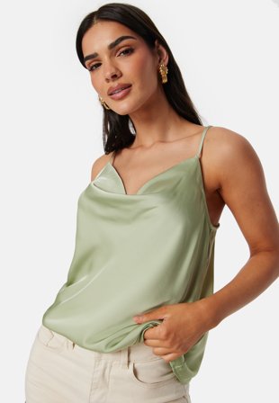 VILA - Viravenna S/L singlet strap top - Swamp - Kläder - - Bubbleroom