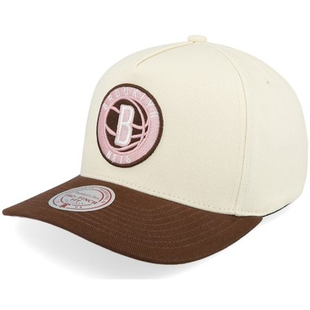 Mitchell & Ness - NBA Bianco adjustable Cappellino - Brooklyn Nets Pastel Fusion Sand/Pink A-Frame Adjustable @ Hatstore