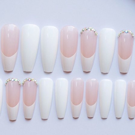 Falske negle lange franske ballerina