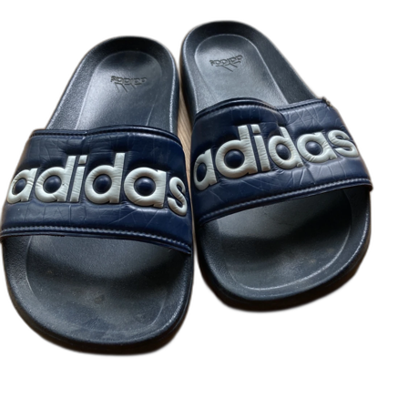 Adidas tofflor