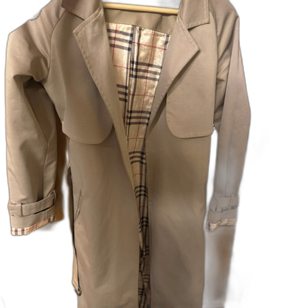 Beige trenchcoat med rutigt foder