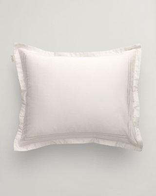 GANT - Putetrekk med satengsøm 50x70cm og 70x100cm white sand