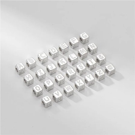 Trupdavis - Äkta 925 Sterling Silver, Namn, Söt, Fyrkantig, 26 Bokstavsberlock, DIY, Damaccessoarer, Små Bröllopssmycken, DA2070