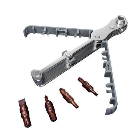 Pieni räikkäavain set oikeaan kulmaan