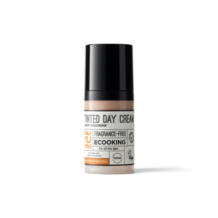 Ecooking Farvet Dagcreme Light/Medium 30 ml - Hyaluronsyre, Aloe vera og E-vitamin - Passer til Lys til Medium Hudtone