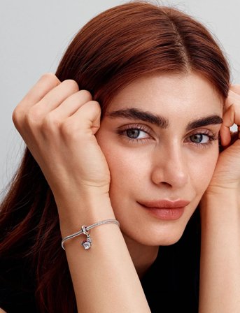 Pandora Disney Minnie Mouse Sterling Silver Dangle With Clear Cubic Zirconia And Holo Glittery Red Enamel - Silver - ONE SIZE