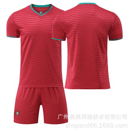 2026 Portugal Hemma VM Barnfotbollströja Set 7 Ronaldo tröja 8B avgift 17 Rafael Leon