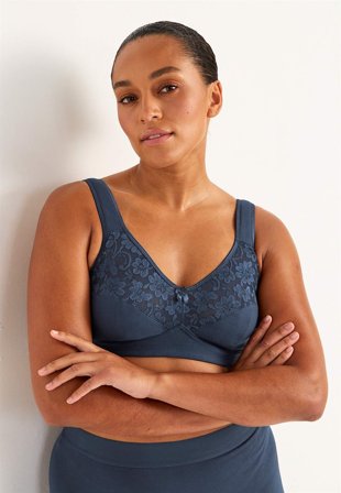 Cellbes of Sweden - Spileløs myk BH Anna 2-pack i hvit + marineblå for damer i størrelse 80C