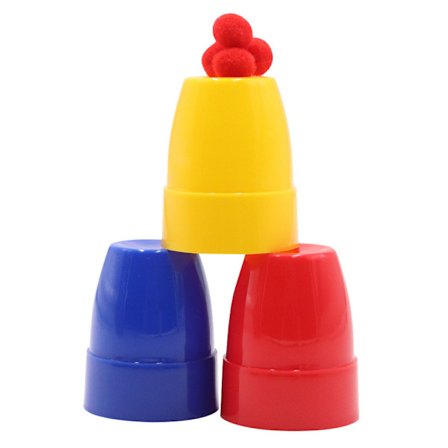 Magiske kopper og baller-triks – Tre kopper med magiske baller, nærbilde-opptreden, PVC-materiale, 6x5x5 cm