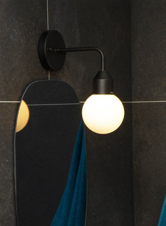 Florens vegglampe - opal/sort