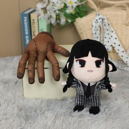 Wednesday Addams Doll - varastossa Brown