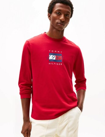 Tommy Hilfiger Linear Flag Graphic Ls Tee - Red - S
