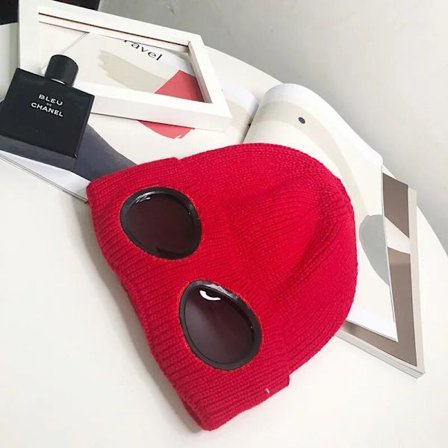 Brimless Hat With Goggles For Men And Women In Winter Hat Neutral Solid Color Skull Knitted Hat In Winter