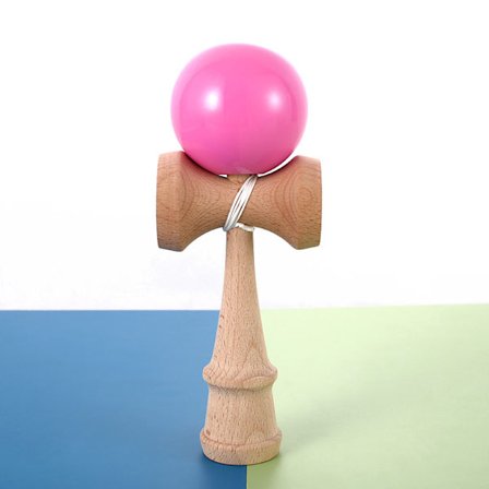 Model Kendama – Perinteinen japanilainen heitto- ja kiinniottotaitopeli