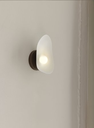 Florii vegglampe 1-lys - mørk bronse/hvit
